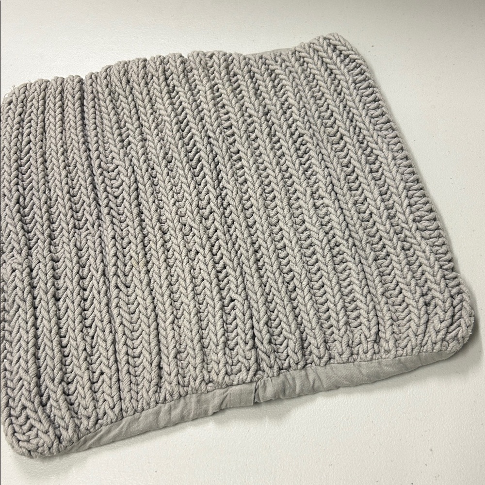 West Elm Chunky Knit Pillow Cover 20x20 Gray